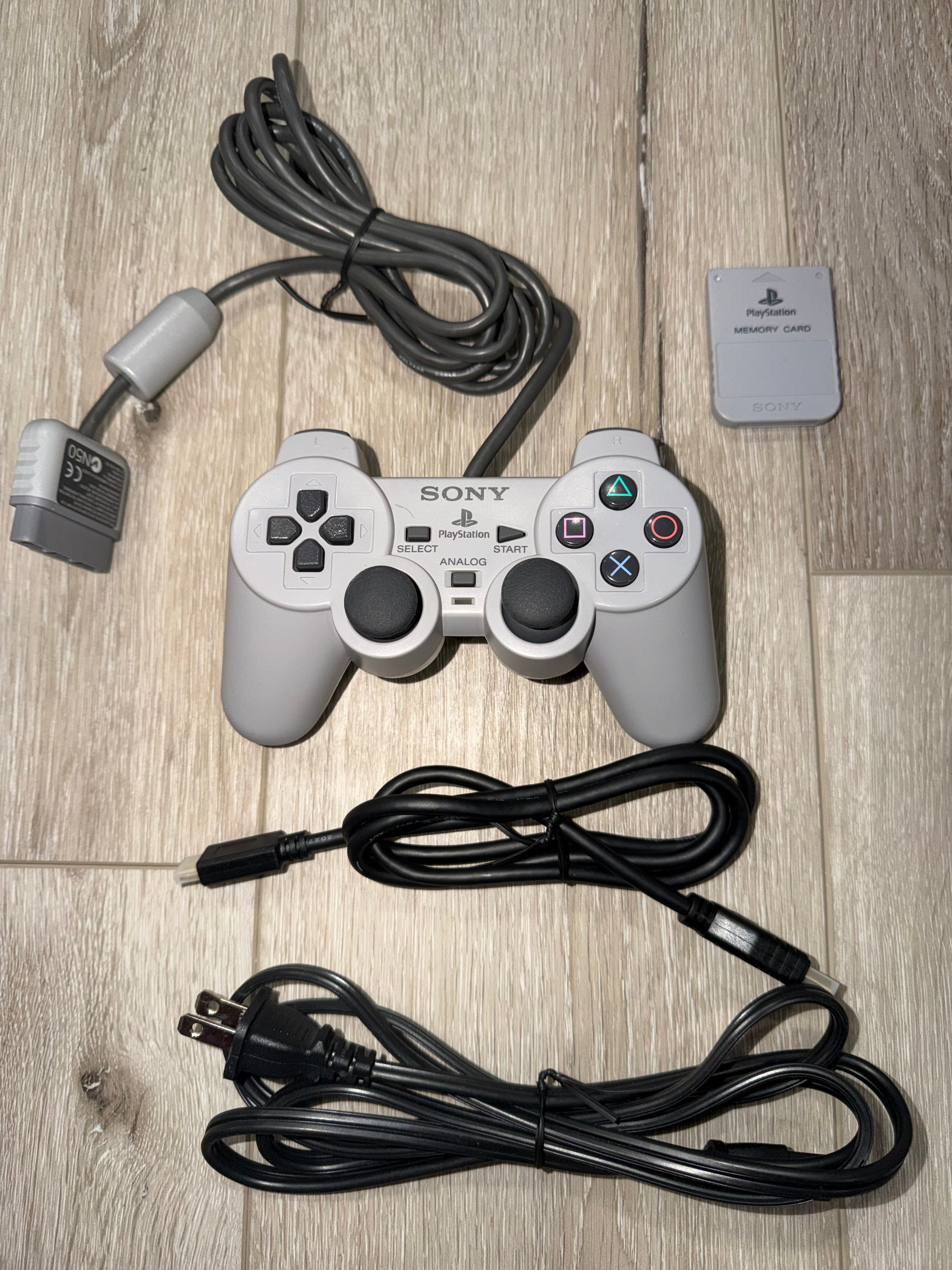 PlayStation 1 - HDMI Bundle