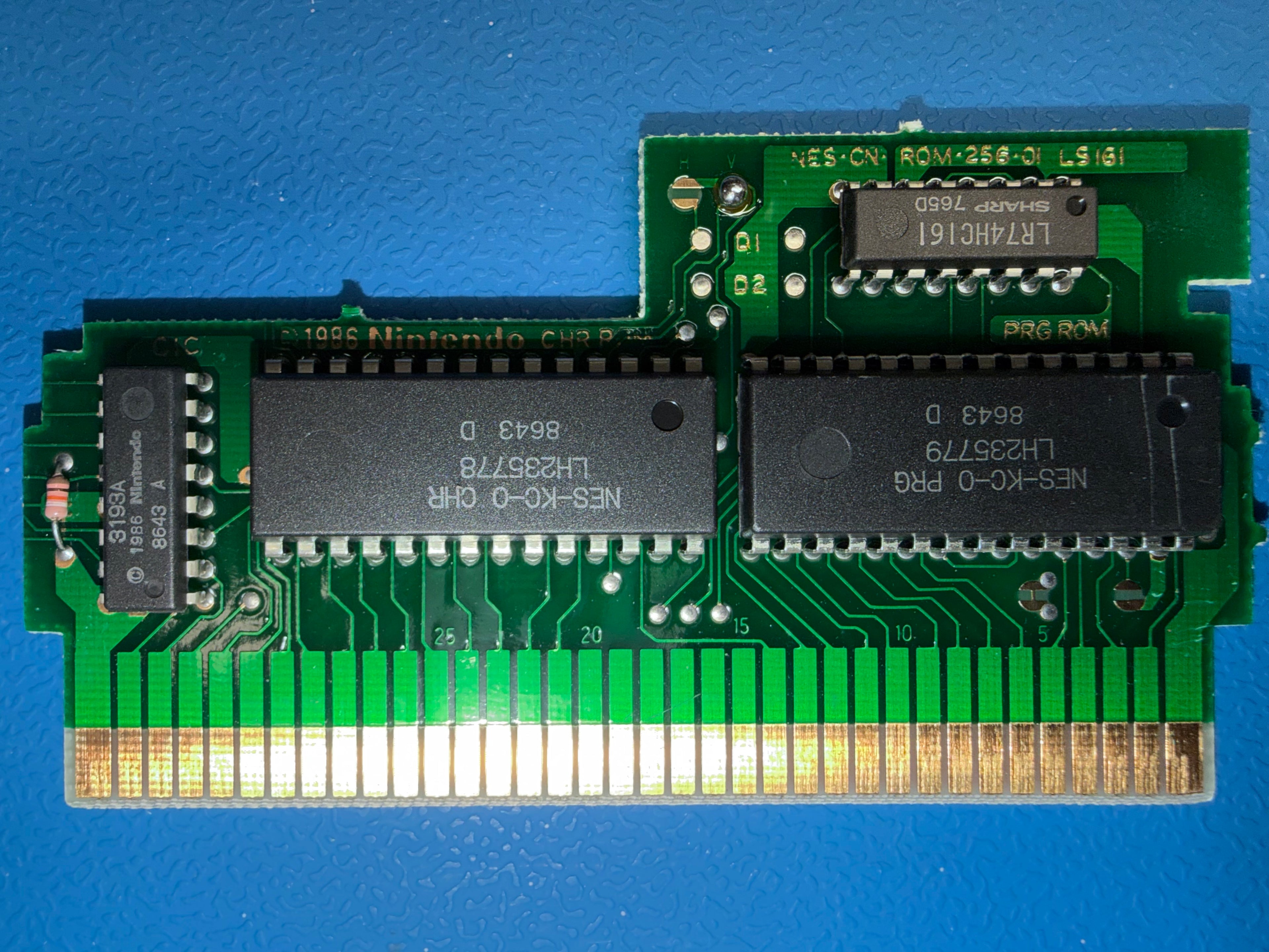 Karate Champ (NES) 5 screw